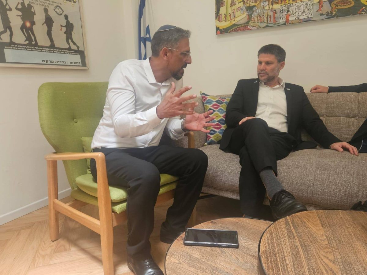 צילום מעמוד הפייסבוק של זוהר ישרים