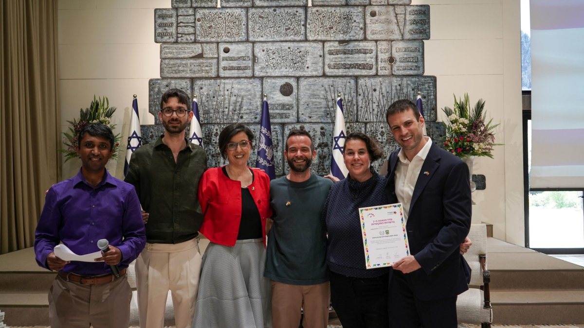 עמוס בן גרשום/לע״מ