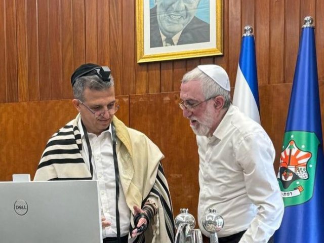 צילום מעמוד הפייסבוק של כרמל שאמה הכהן