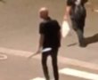 תושבים ברחוב הירדן מתריעים על אסון: "יורק, זורק אבנים ומפחיד ילדים"