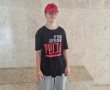 בני נוער שמתנדבים לאורך כל השנה: הראל בן ה-12 מרמת גן מתנדב במטה החטופים